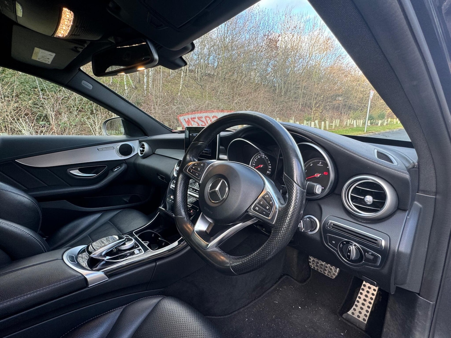 Used Mercedes-Benz C Class 2015 for sale - 77305191: Photo 29