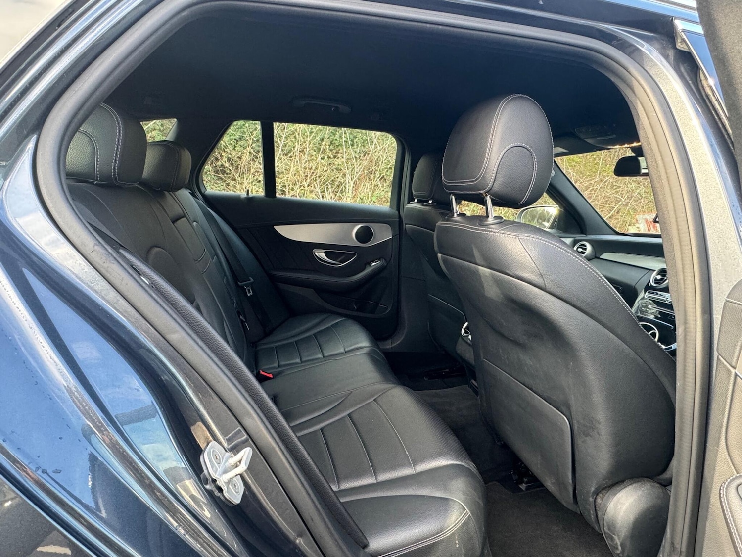 Used Mercedes-Benz C Class 2015 for sale - 77305191: Photo 33