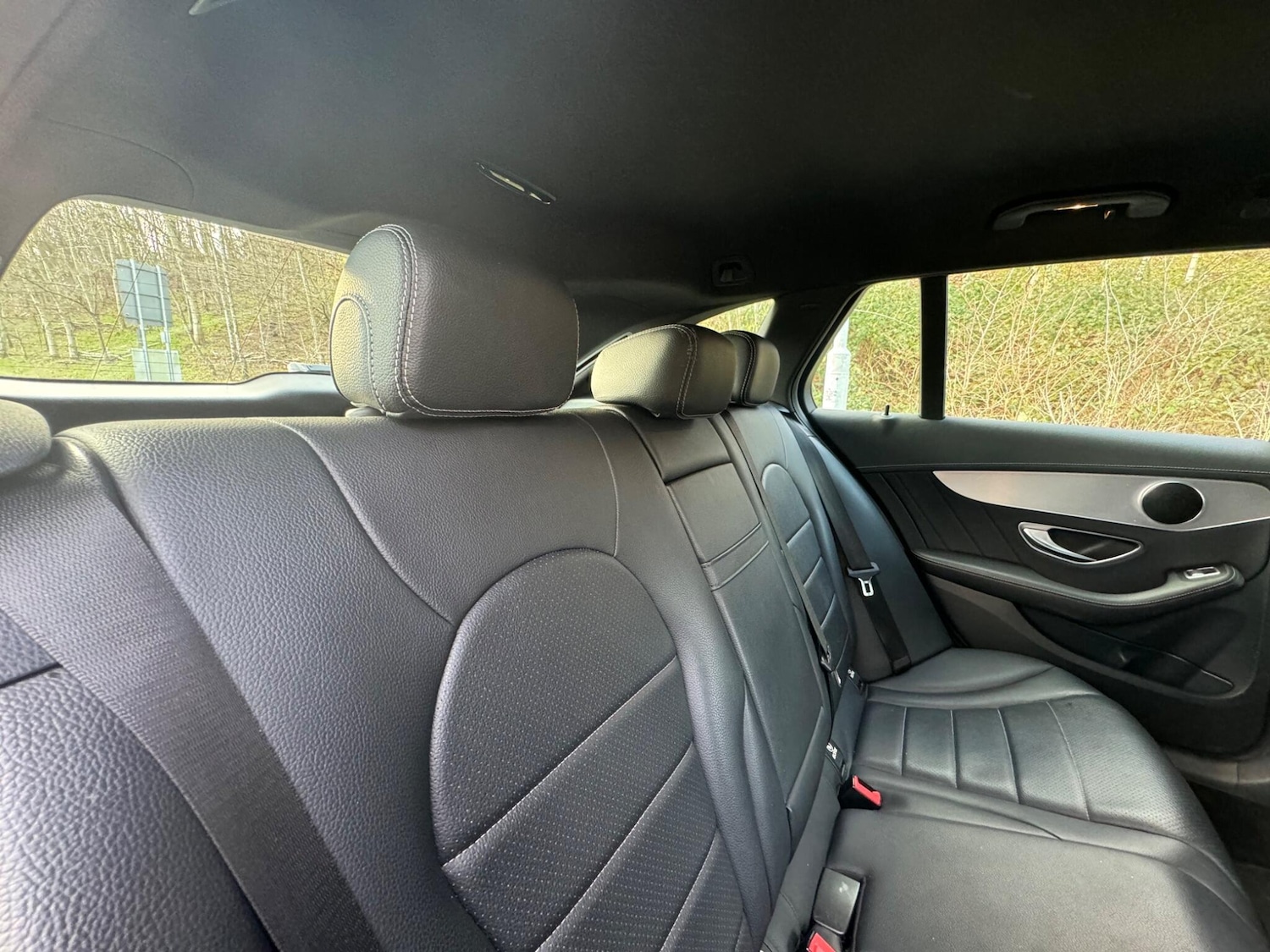 Used Mercedes-Benz C Class 2015 for sale - 77305191: Photo 34