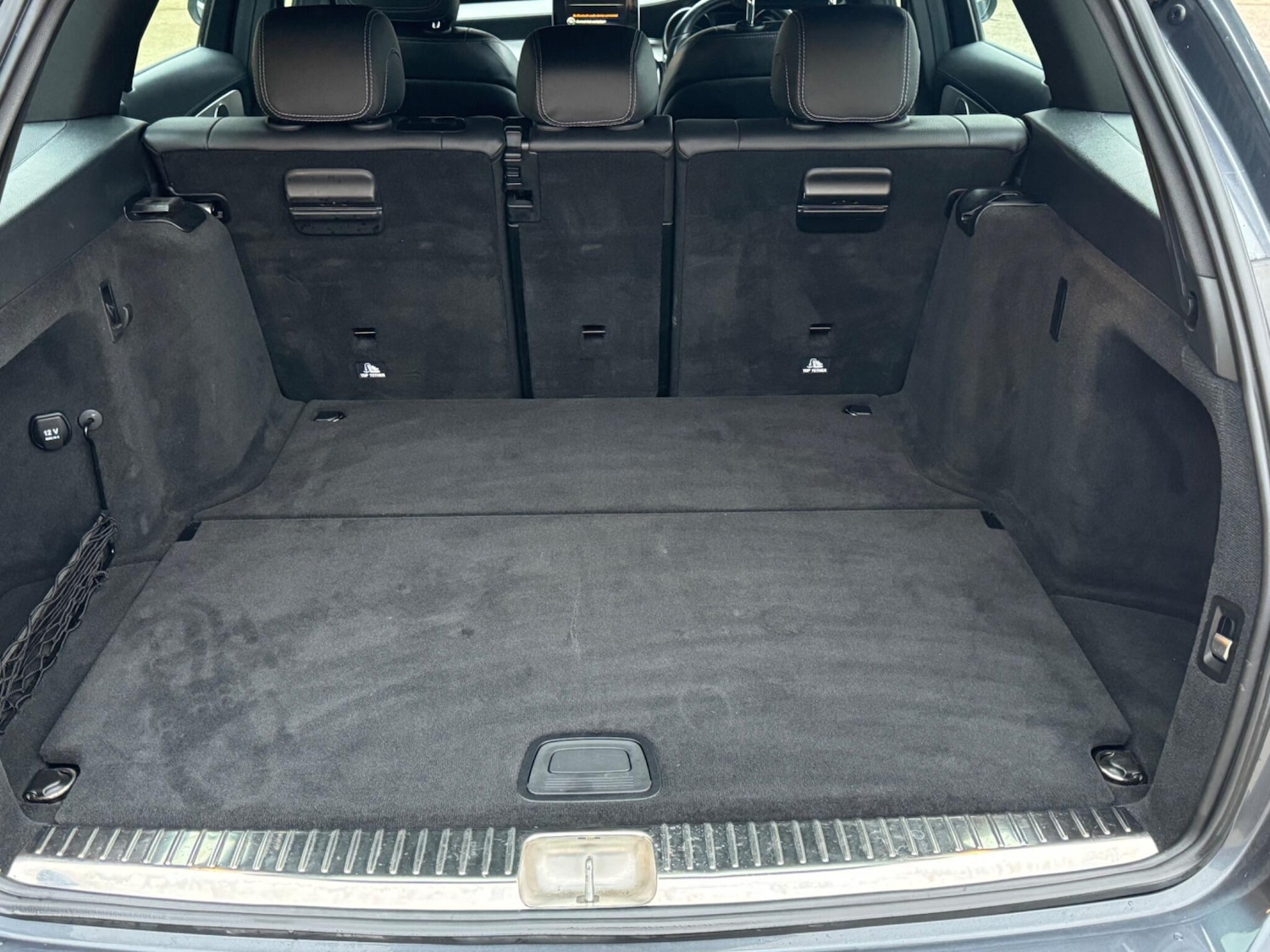 Used Mercedes-Benz C Class 2015 for sale - 77305191: Photo 47