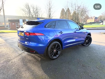 Used Jaguar F-Pace 2018 for sale - 77351749: Photo