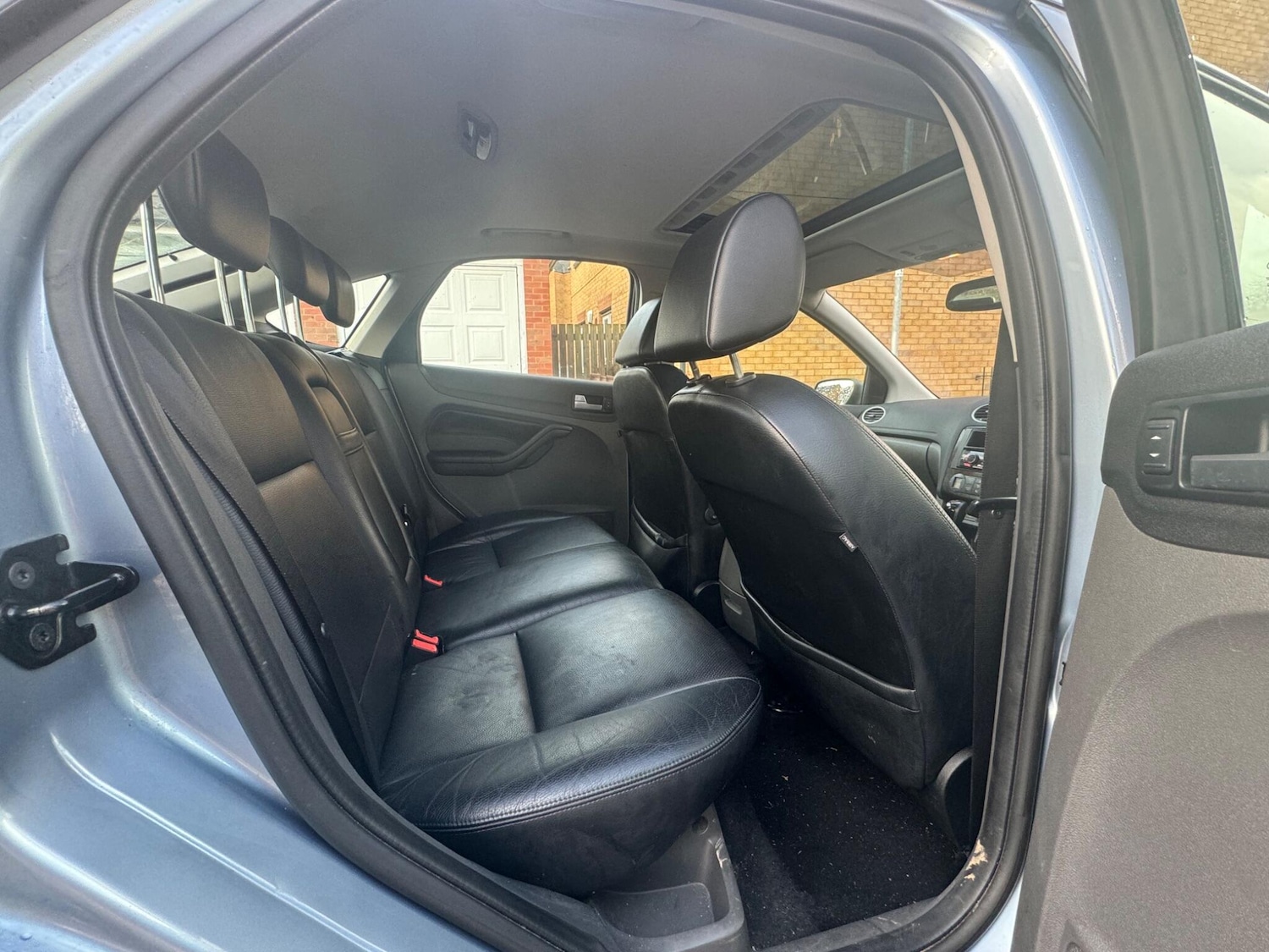 Used Ford Focus 2005 for sale - 76850193: Photo 14