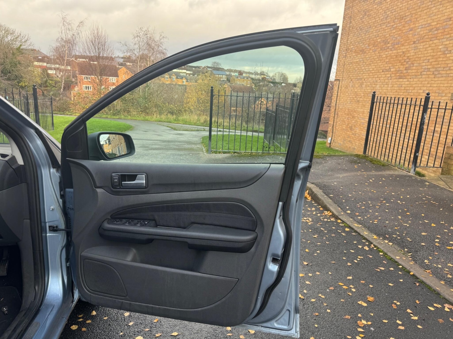 Used Ford Focus 2005 for sale - 76850193: Photo 17