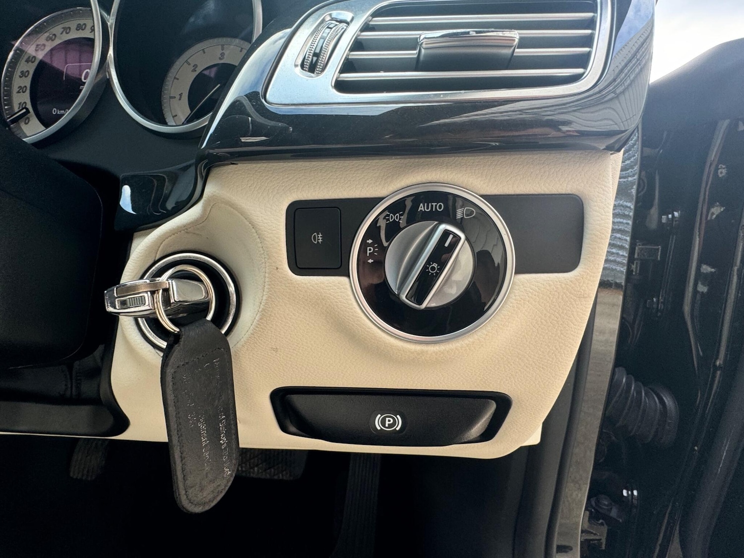 Used Mercedes-Benz CLS 2013 for sale - 78204561: Photo 18