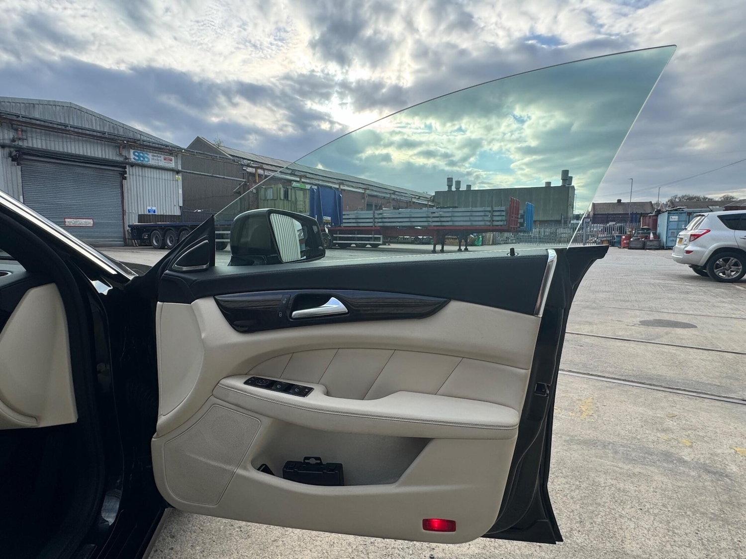 Used Mercedes-Benz CLS 2013 for sale - 78204561: Photo 19