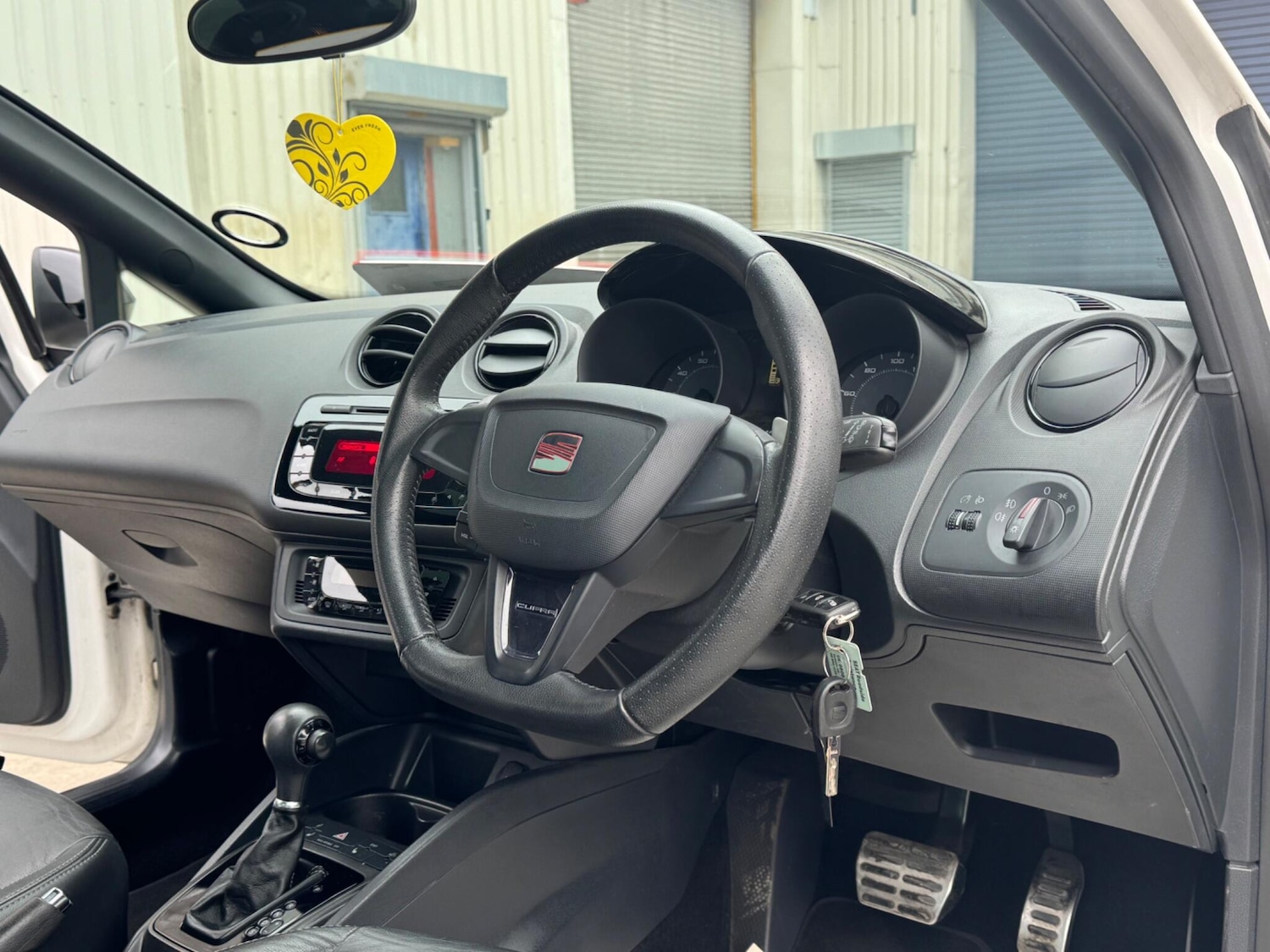 Used SEAT Ibiza 2011 for sale - 77993072: Photo 22