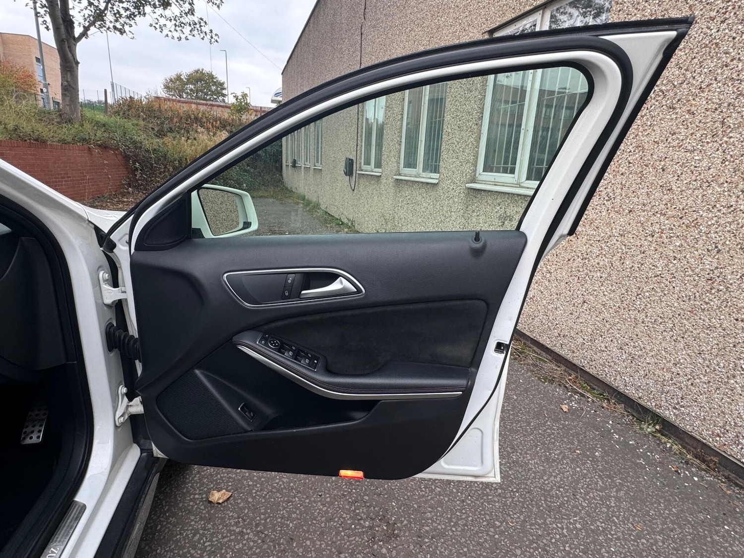 Used Mercedes-Benz GLA 2019 for sale - 76645409: Photo 44