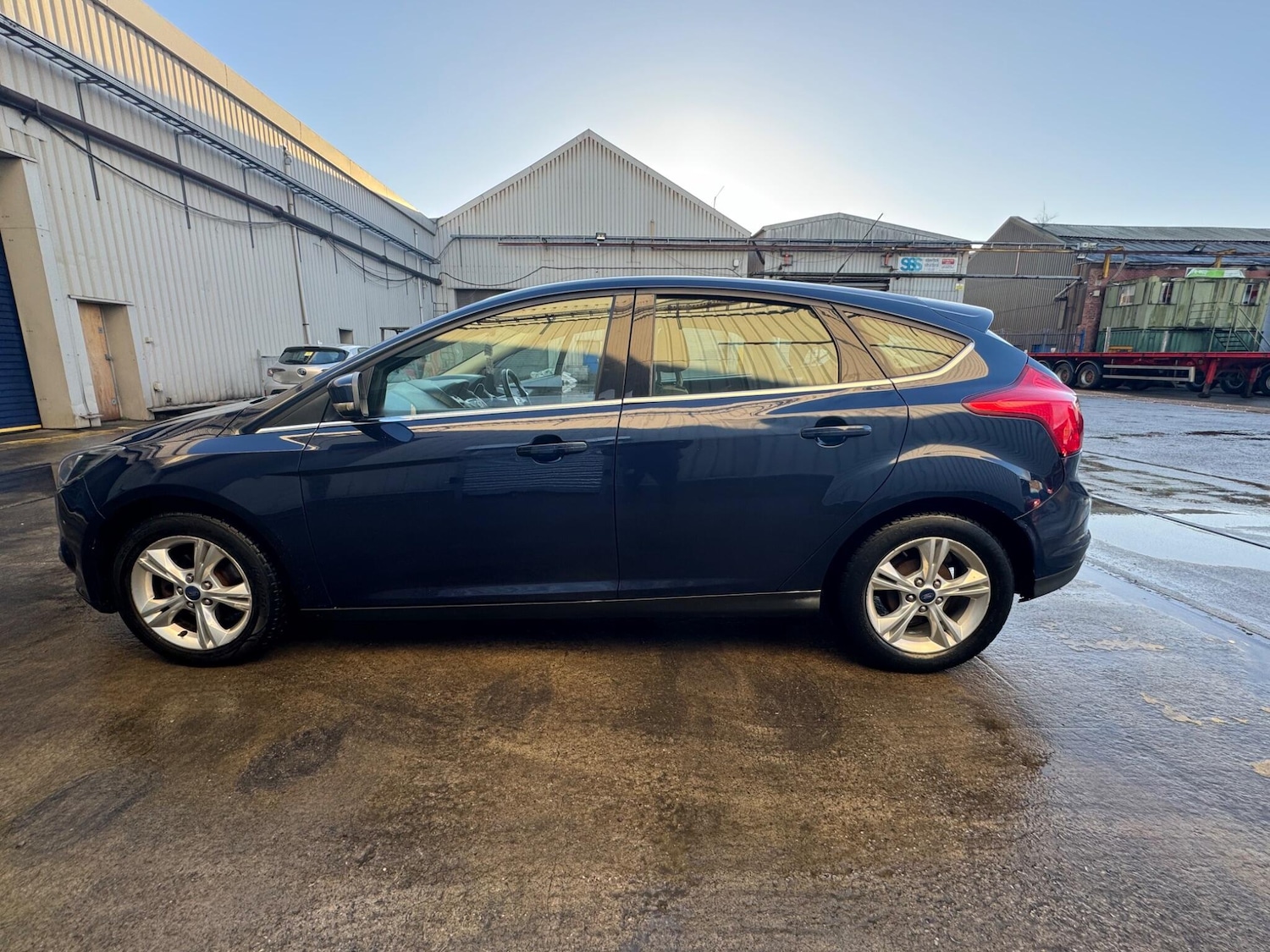 Used Ford Focus 2013 for sale - 76743299: Photo 10