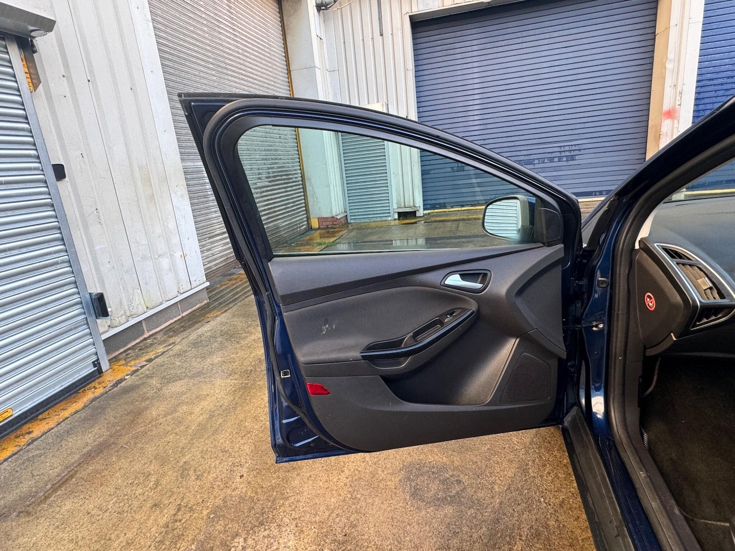 Used Ford Focus 2013 for sale - 76743299: Photo 26