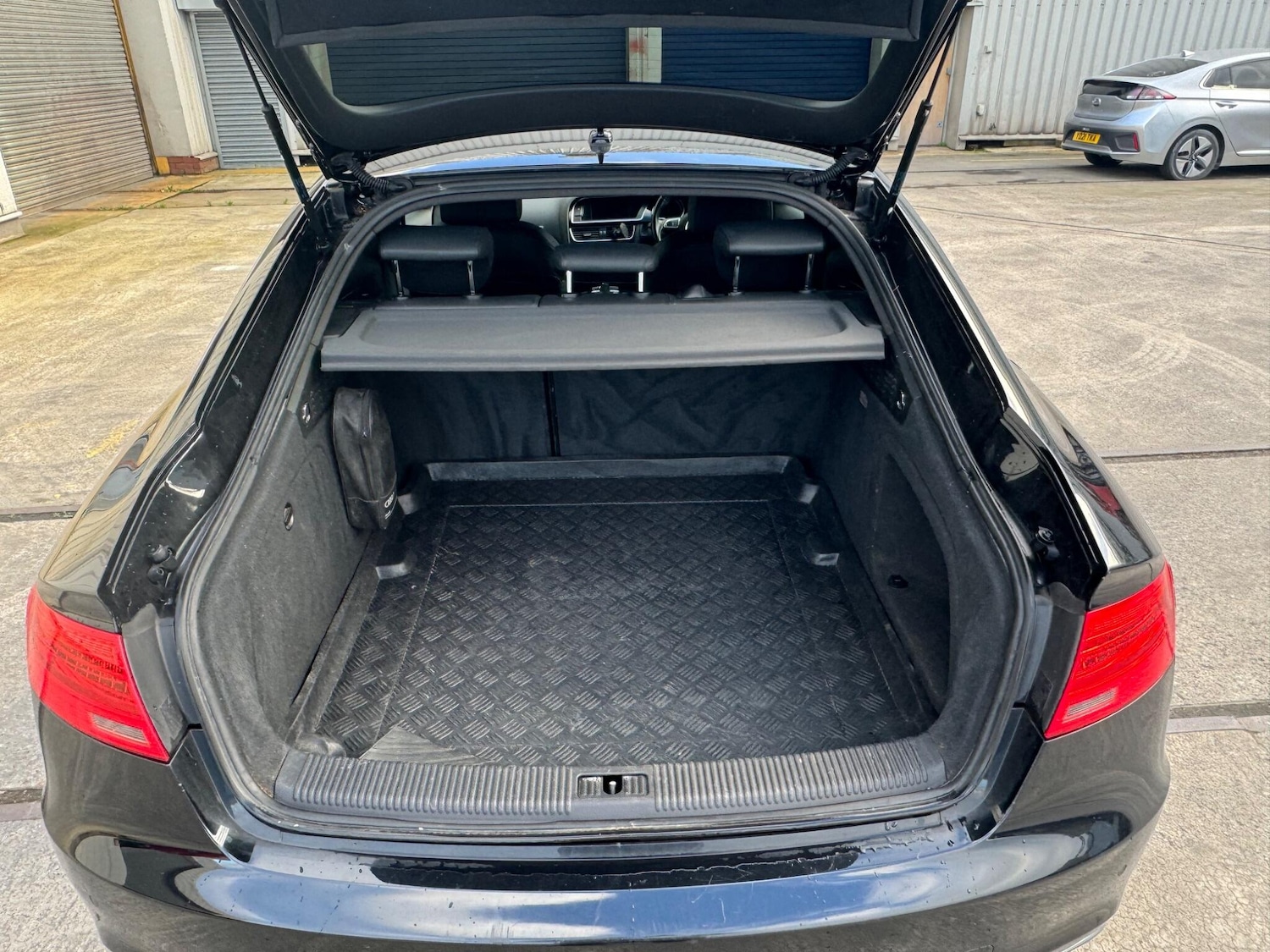 Used Audi A5 2014 for sale - 76899581: Photo 14