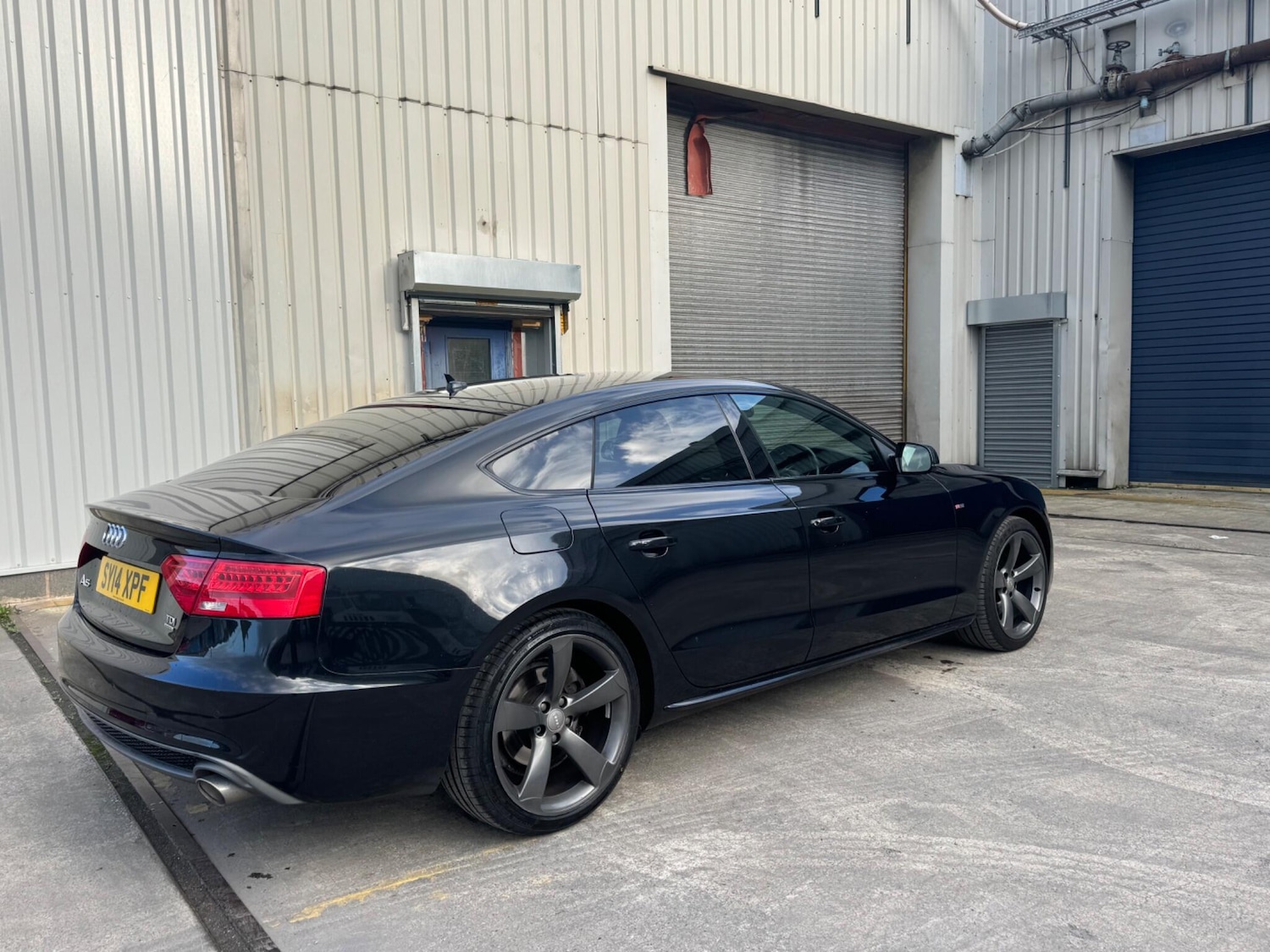 Used Audi A5 2014 for sale - 76899581: Photo 4