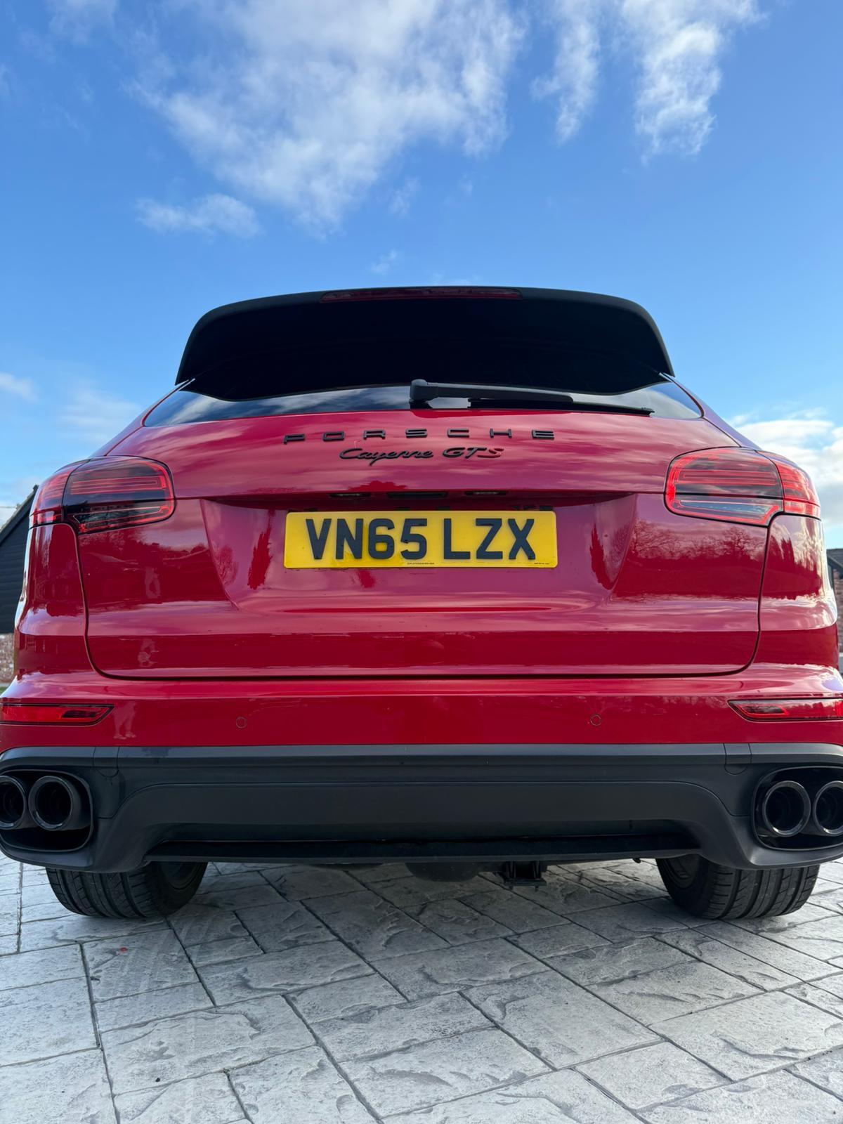 Used Porsche Cayenne 2015 for sale - 77049727: Photo 5