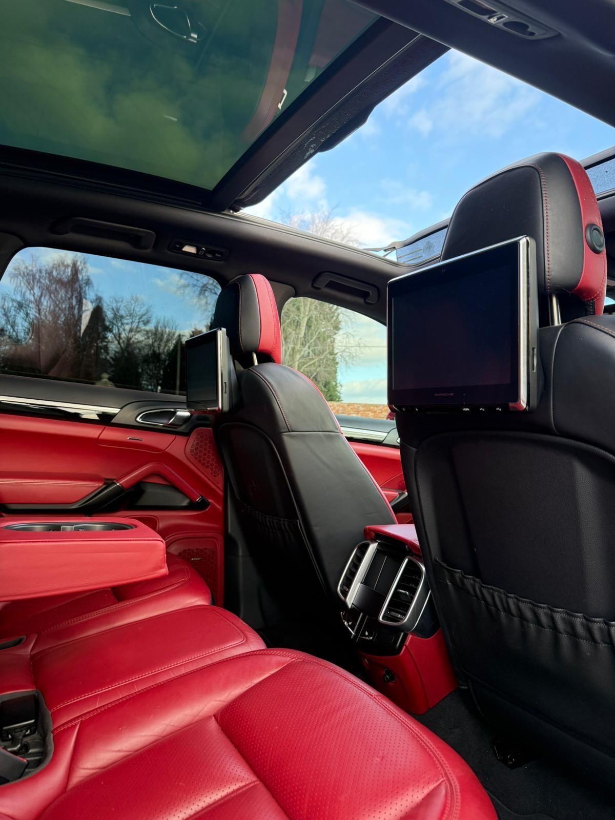 Used Porsche Cayenne 2015 for sale - 77049727: Photo 6