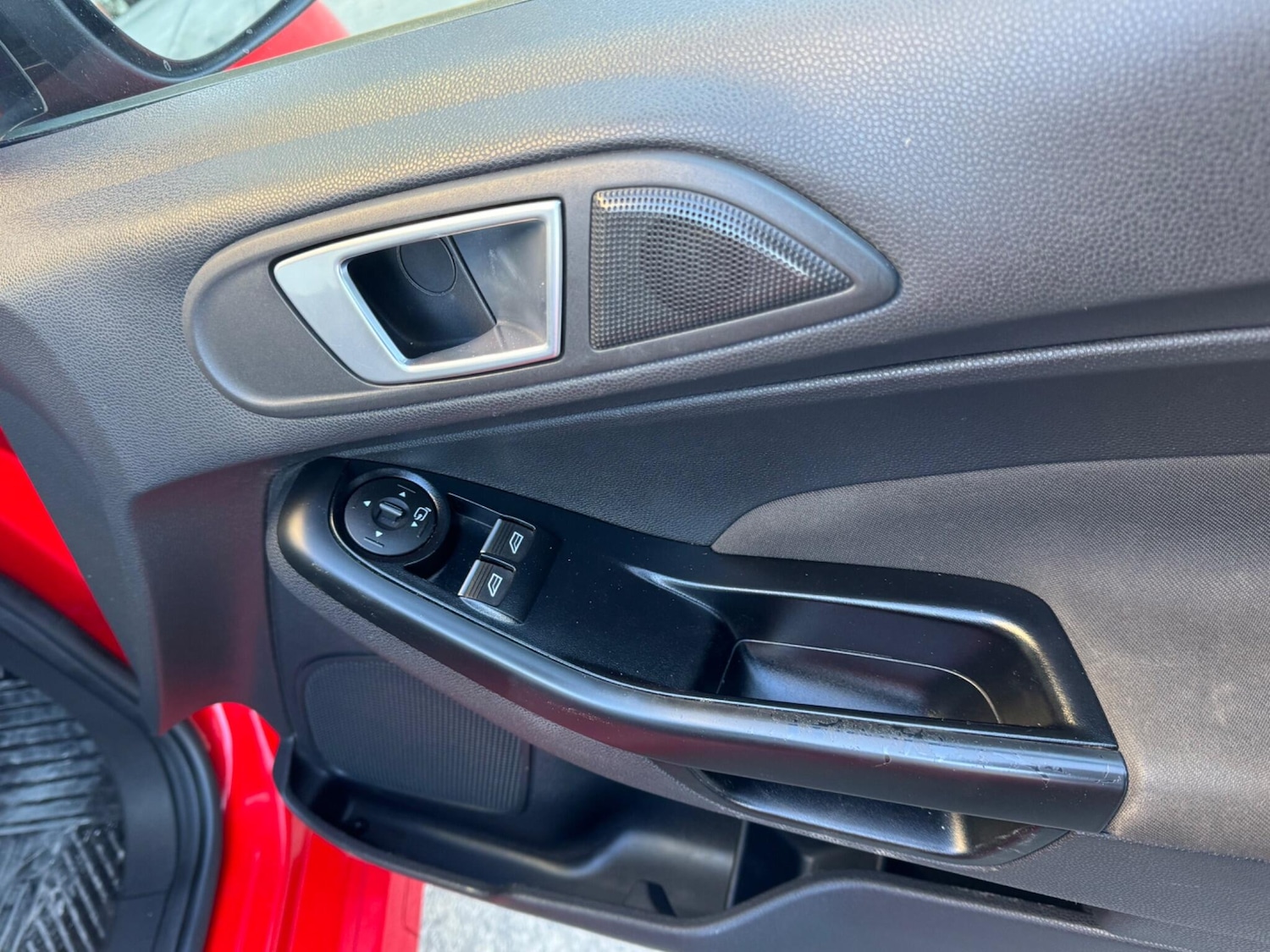 Used Ford Fiesta 2016 for sale - 77101869: Photo 28