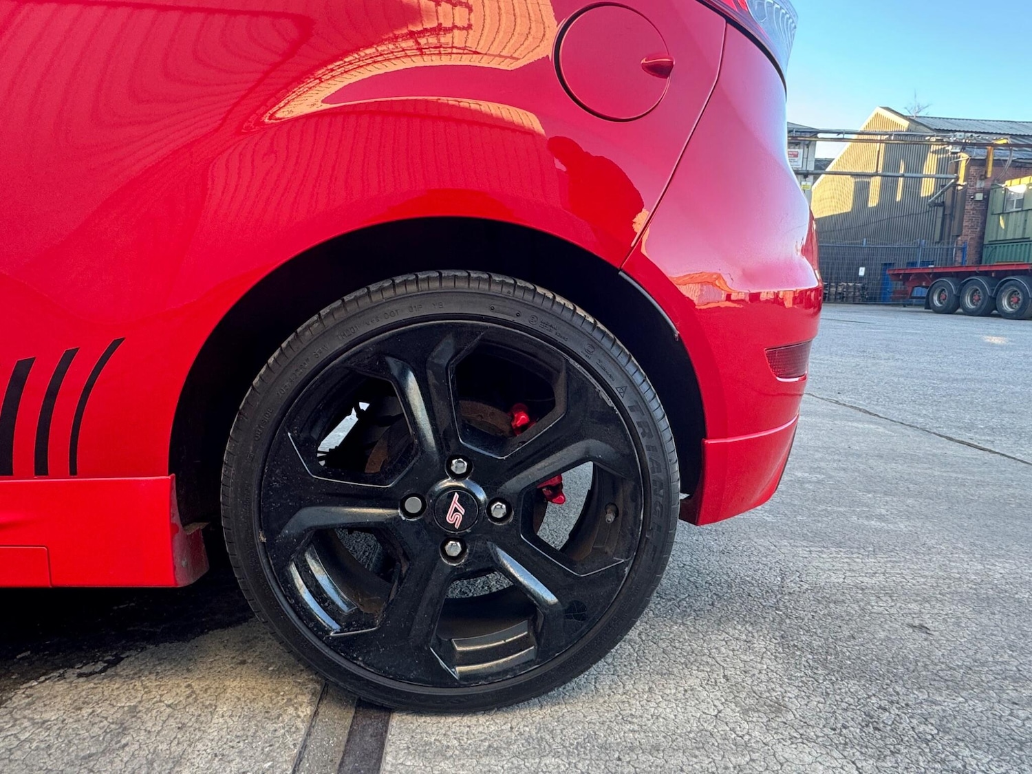 Used Ford Fiesta 2016 for sale - 77101869: Photo 33