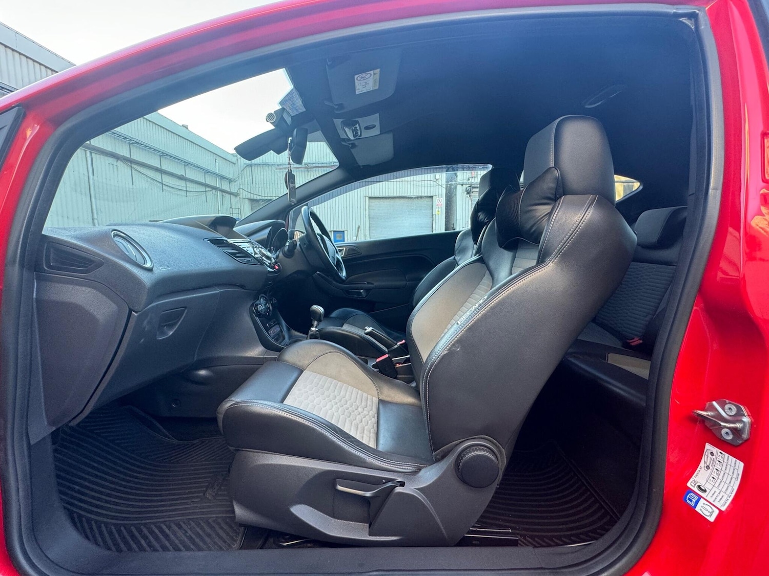 Used Ford Fiesta 2016 for sale - 77101869: Photo 44