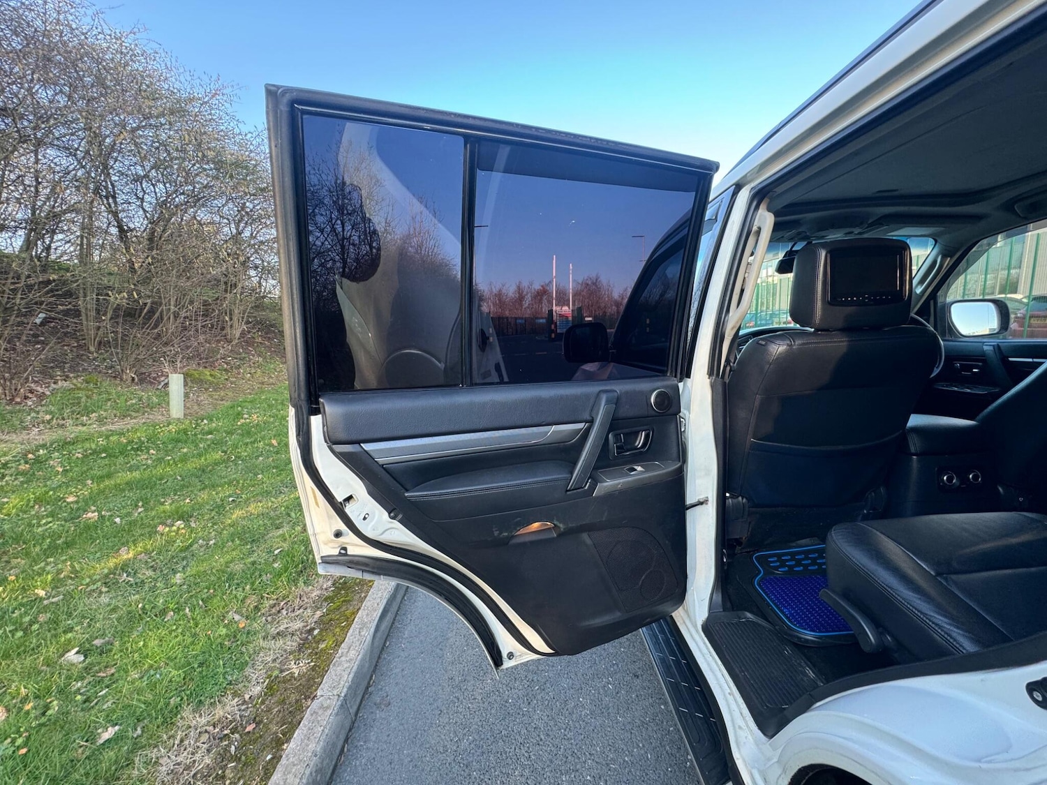 Used Mitsubishi Shogun for sale - 77752834: Photo 27