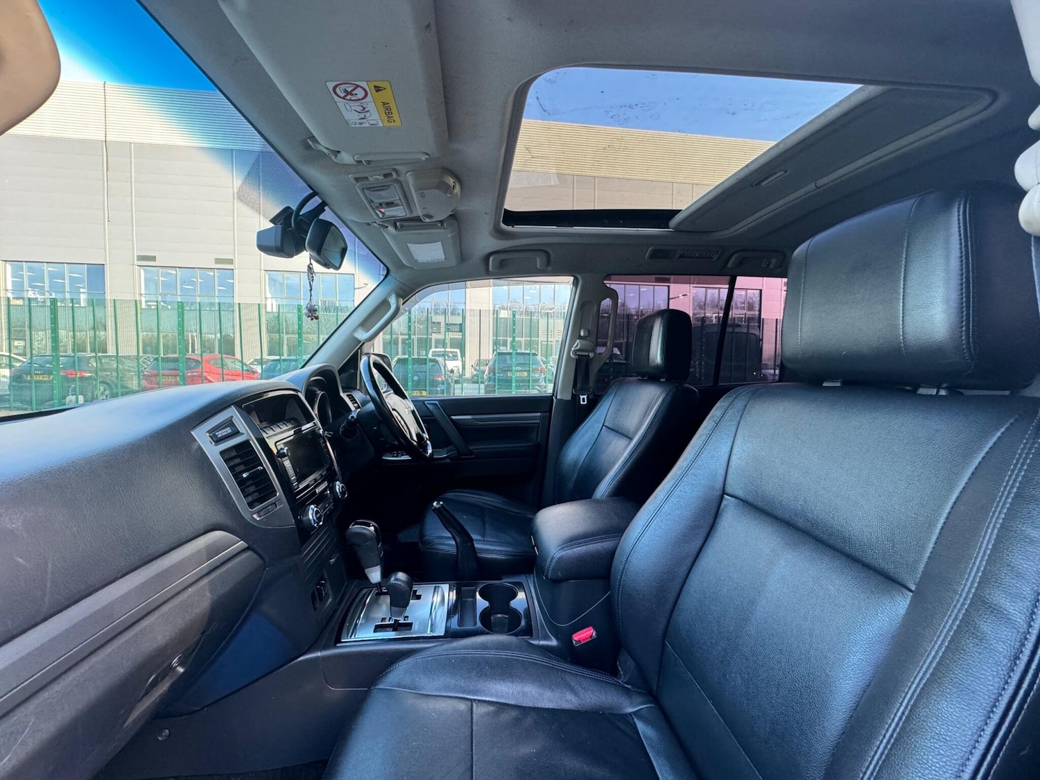 Used Mitsubishi Shogun for sale - 77752834: Photo 44