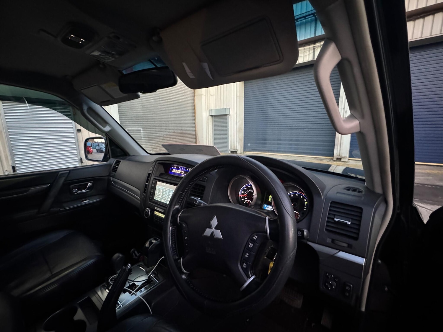 Used Mitsubishi Shogun 2008 for sale - 77625031: Photo 15