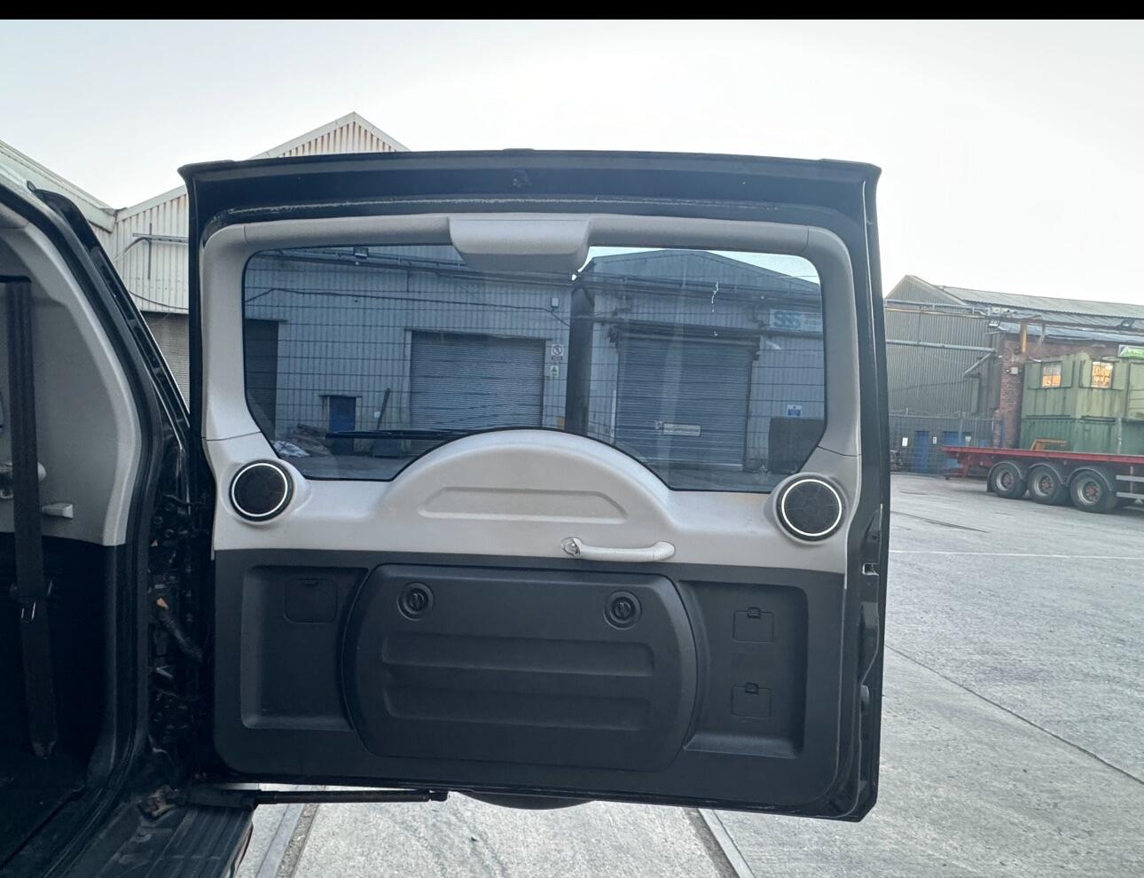 Used Mitsubishi Shogun 2008 for sale - 77625031: Photo 6