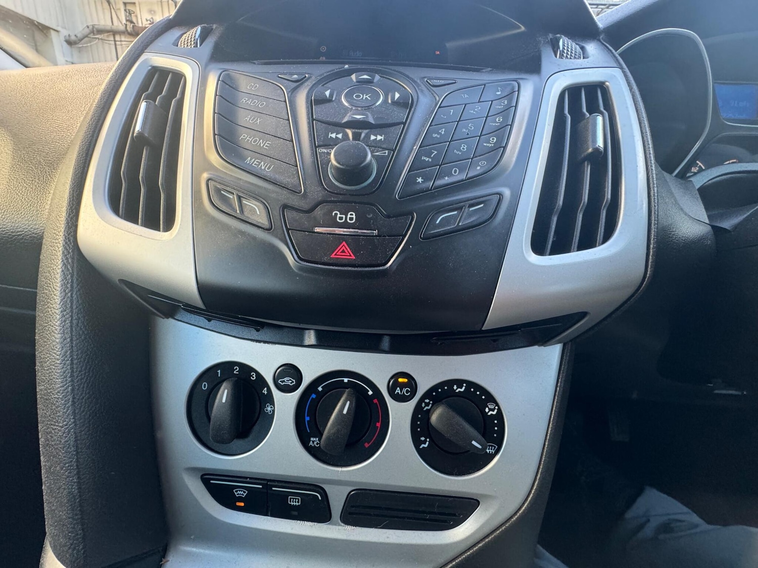 Used Ford Focus 2013 for sale - 76936457: Photo 8