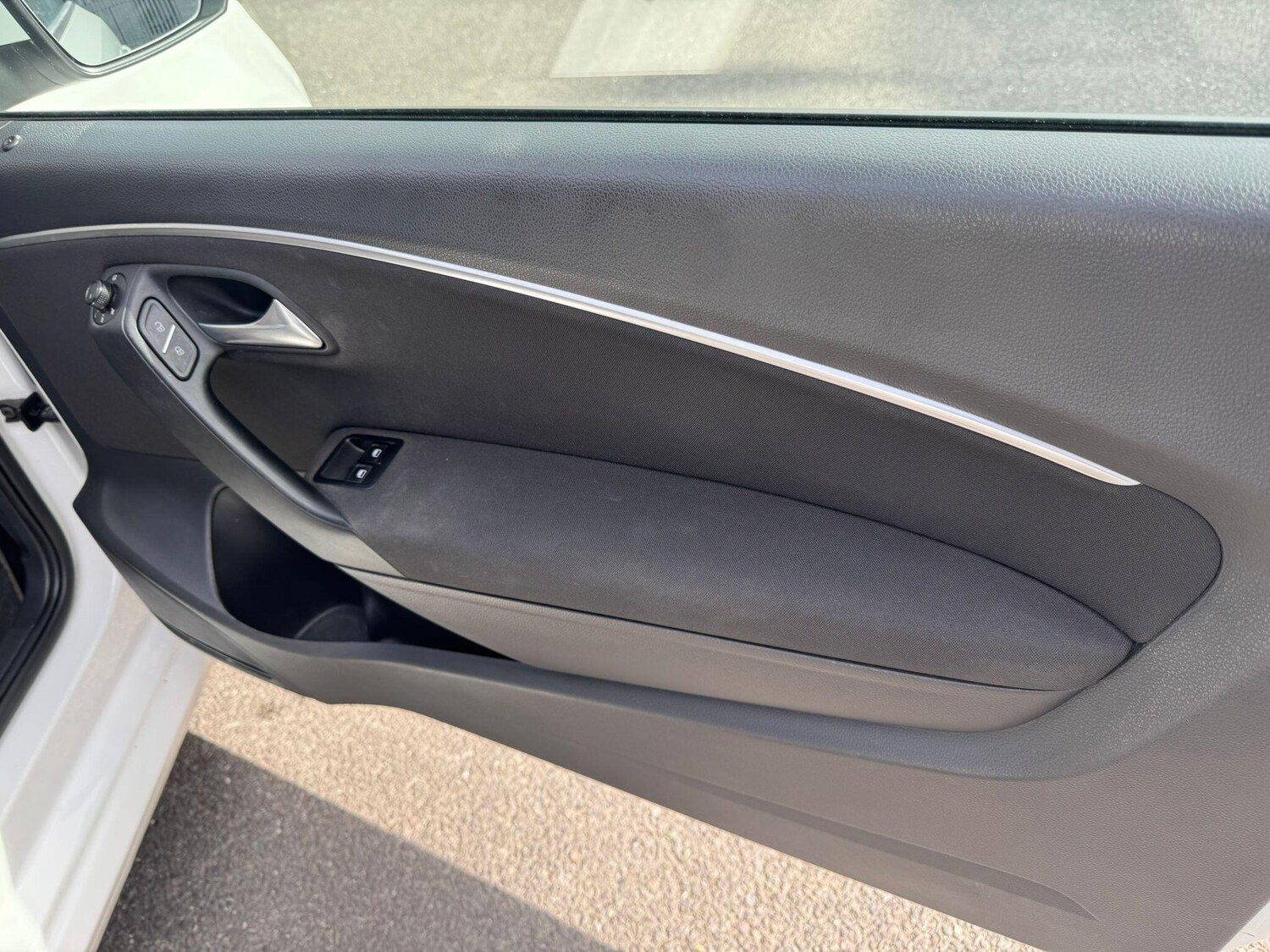 Used Volkswagen Polo 2015 for sale - 76667163: Photo 27