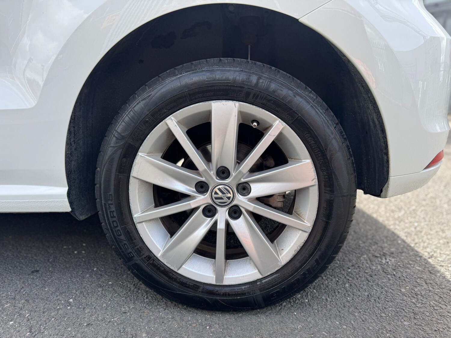 Used Volkswagen Polo 2015 for sale - 76667163: Photo 29