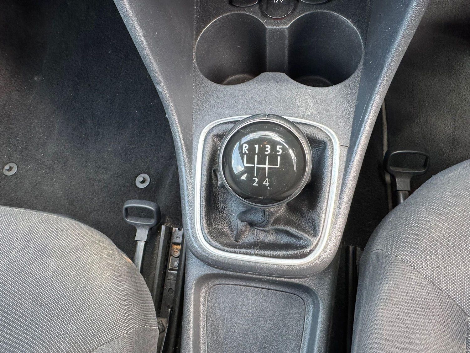 Used Volkswagen Polo 2015 for sale - 76667163: Photo 39