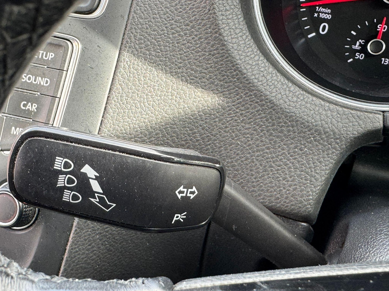 Used Volkswagen Polo 2015 for sale - 76667163: Photo 41