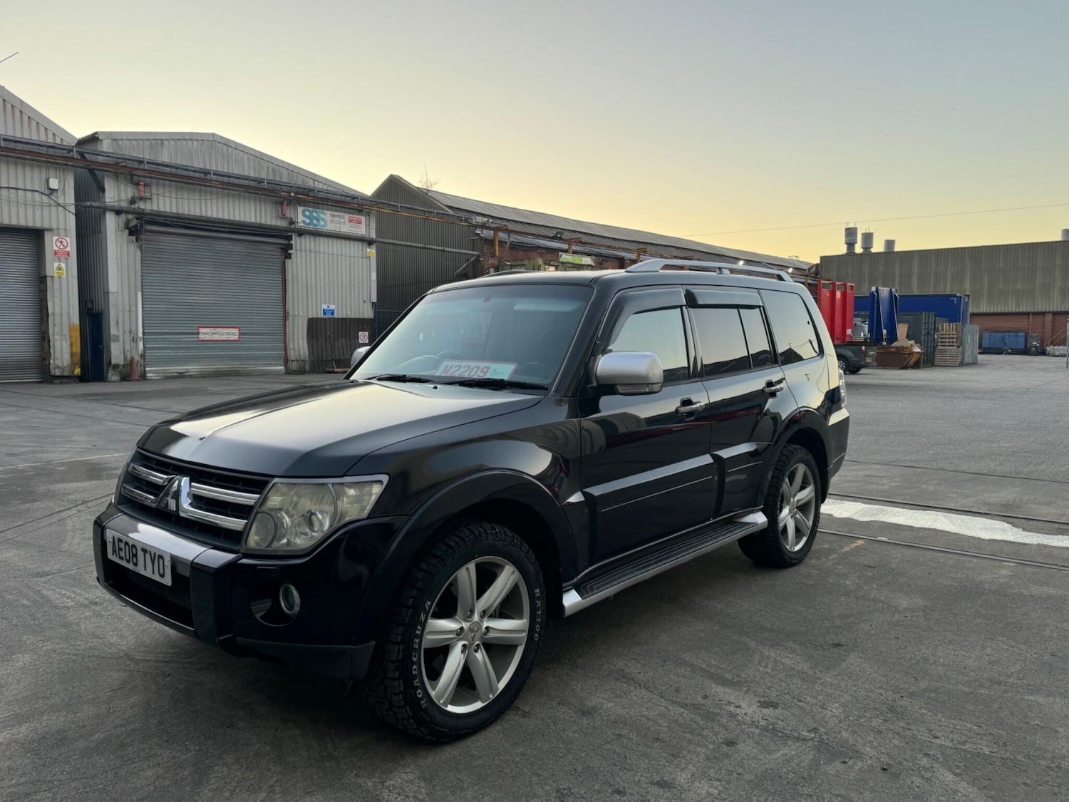 Used Mitsubishi Shogun 2008 for sale - 77097466: Photo 6