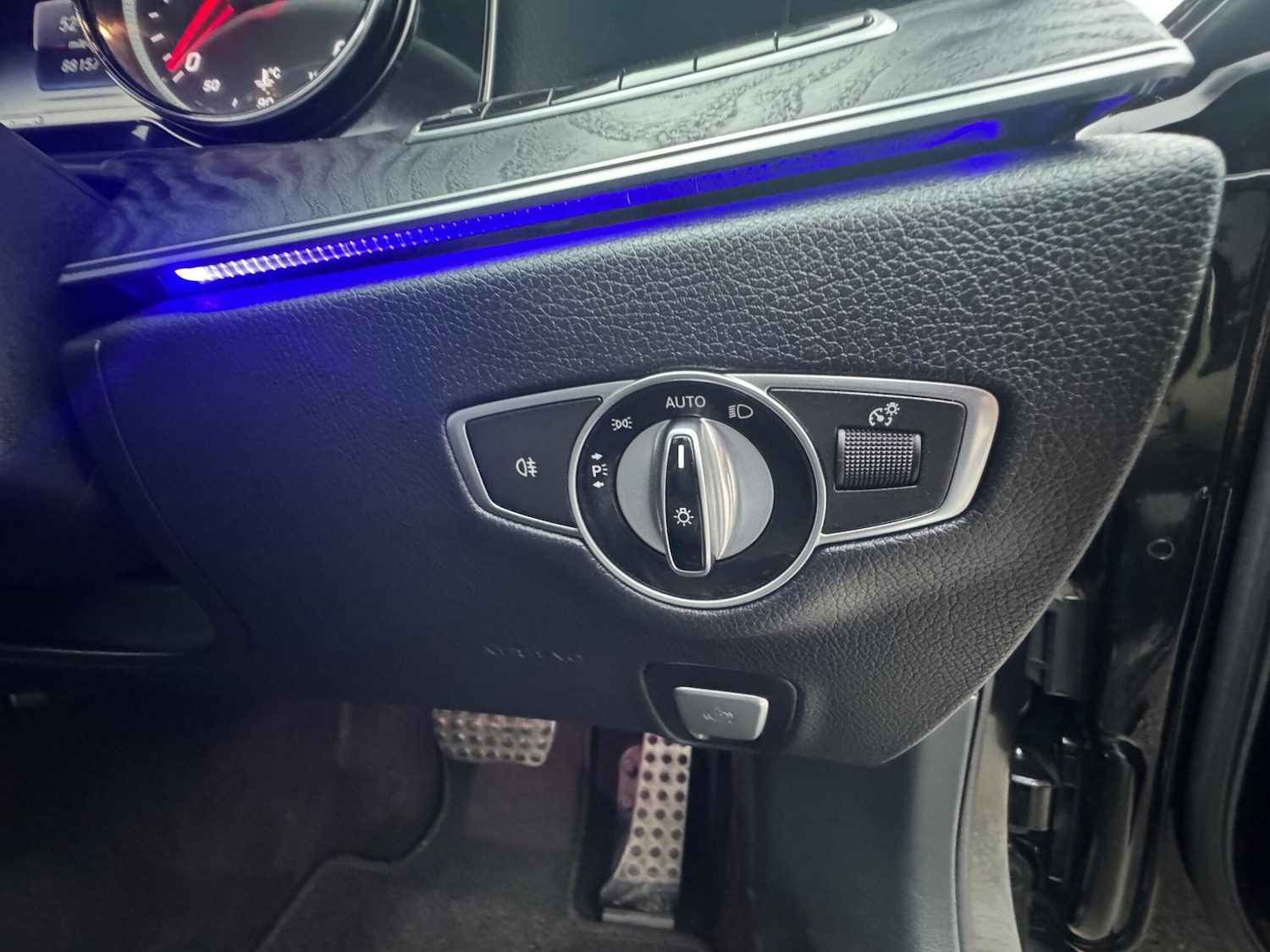 Used Mercedes-Benz E Class 2017 for sale - 77440964: Photo 25