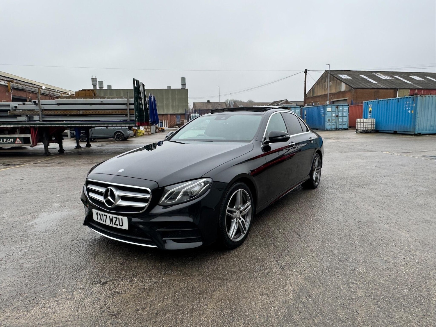 Used Mercedes-Benz E Class 2017 for sale - 77440964: Photo 3