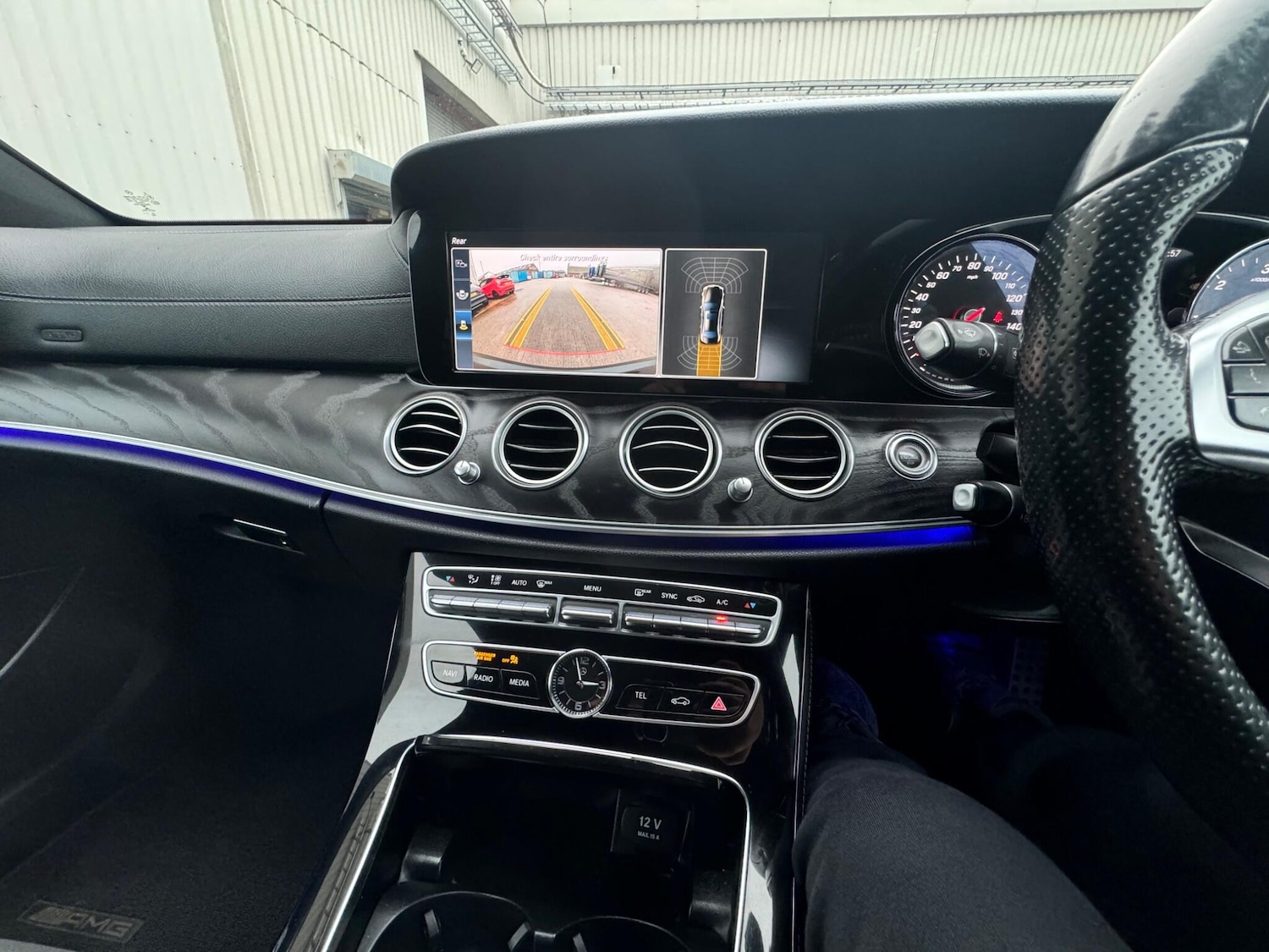 Used Mercedes-Benz E Class 2017 for sale - 77440964: Photo 33