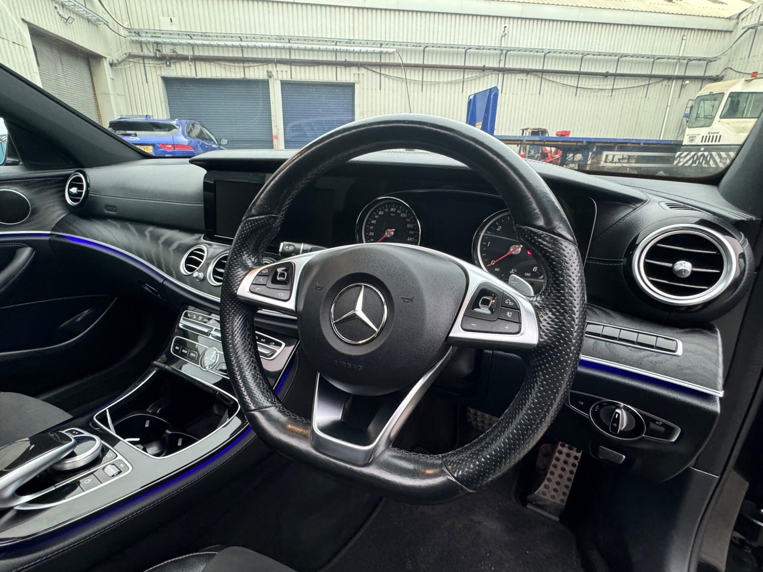 Used Mercedes-Benz E Class 2017 for sale - 77440964: Photo 36
