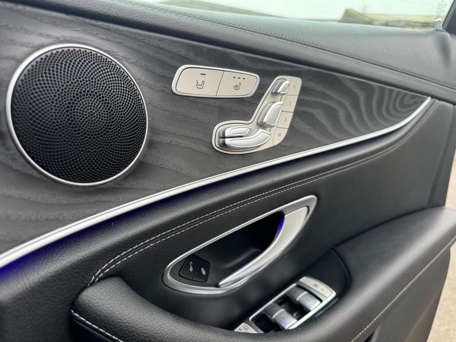 Used Mercedes-Benz E Class 2017 for sale - 77440964: Photo 41