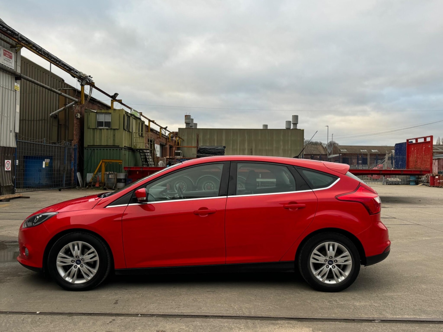 Used Ford Focus 2014 for sale - 77081687: Photo 22