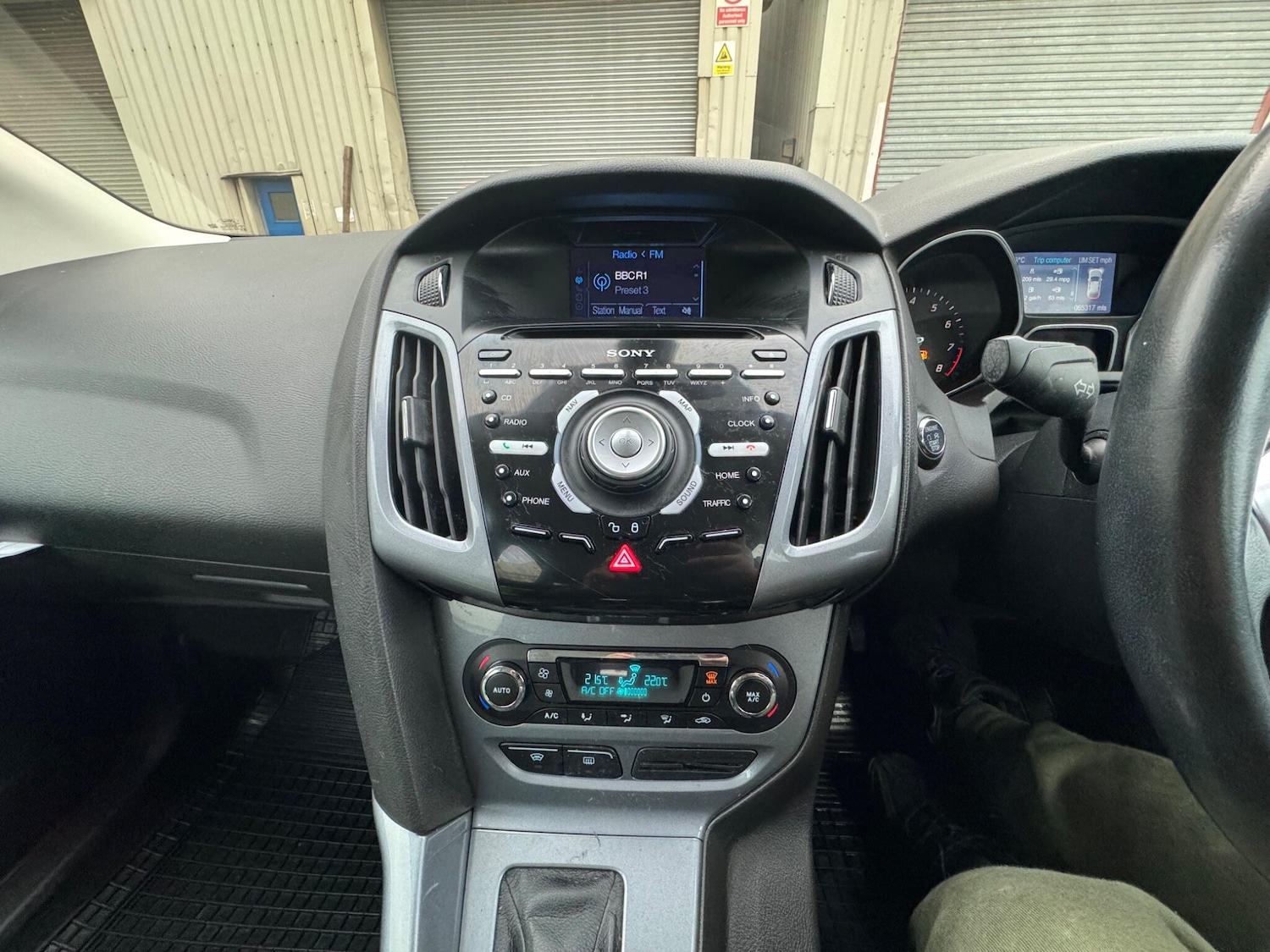 Used Ford Focus 2014 for sale - 77081687: Photo 32