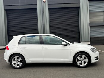 Used Volkswagen Golf 2016 for sale - 78307409: Photo