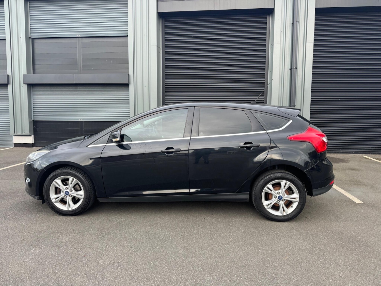 Used Ford Focus 2013 for sale - 76645507: Photo 2