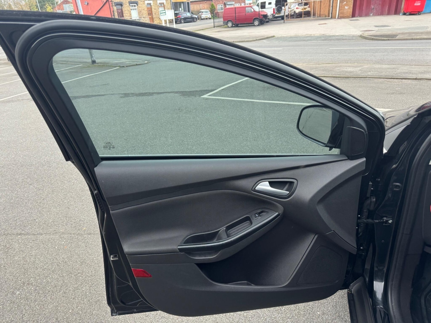 Used Ford Focus 2013 for sale - 76645507: Photo 20