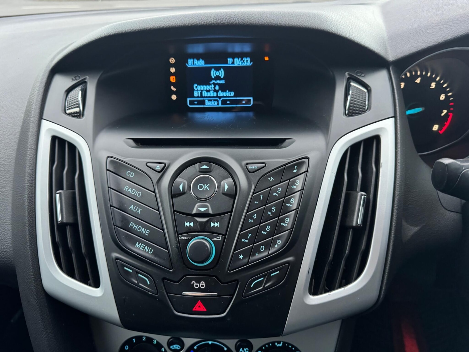 Used Ford Focus 2013 for sale - 76645507: Photo 28