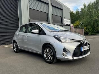 Used Toyota Yaris 2015 for sale - 78548618: Photo