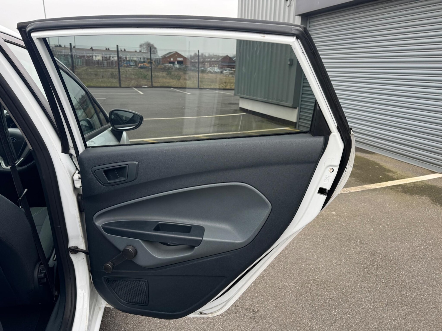 Used Ford Fiesta 2011 for sale - 77794017: Photo 10