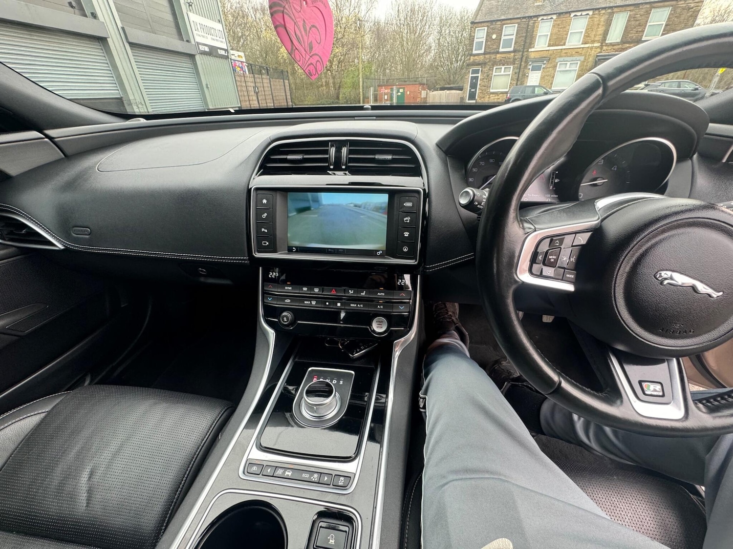 Used Jaguar XE 2015 for sale - 77982554: Photo 16