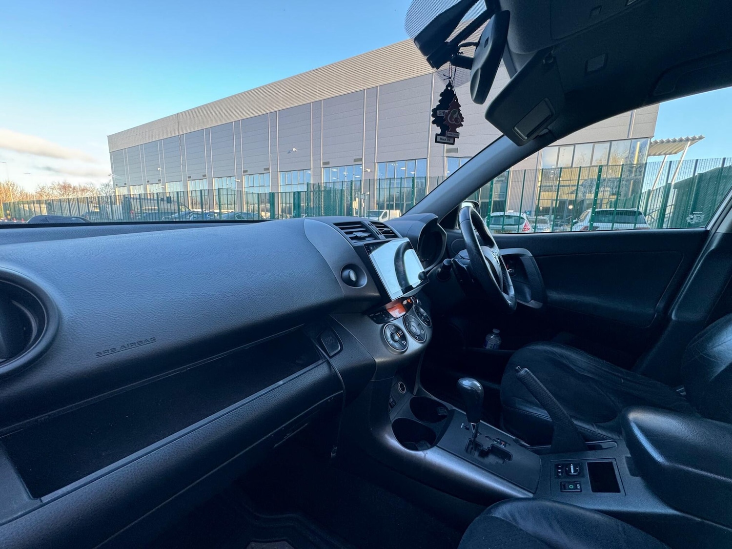 Used Toyota RAV4 for sale - 77230604: Photo 17