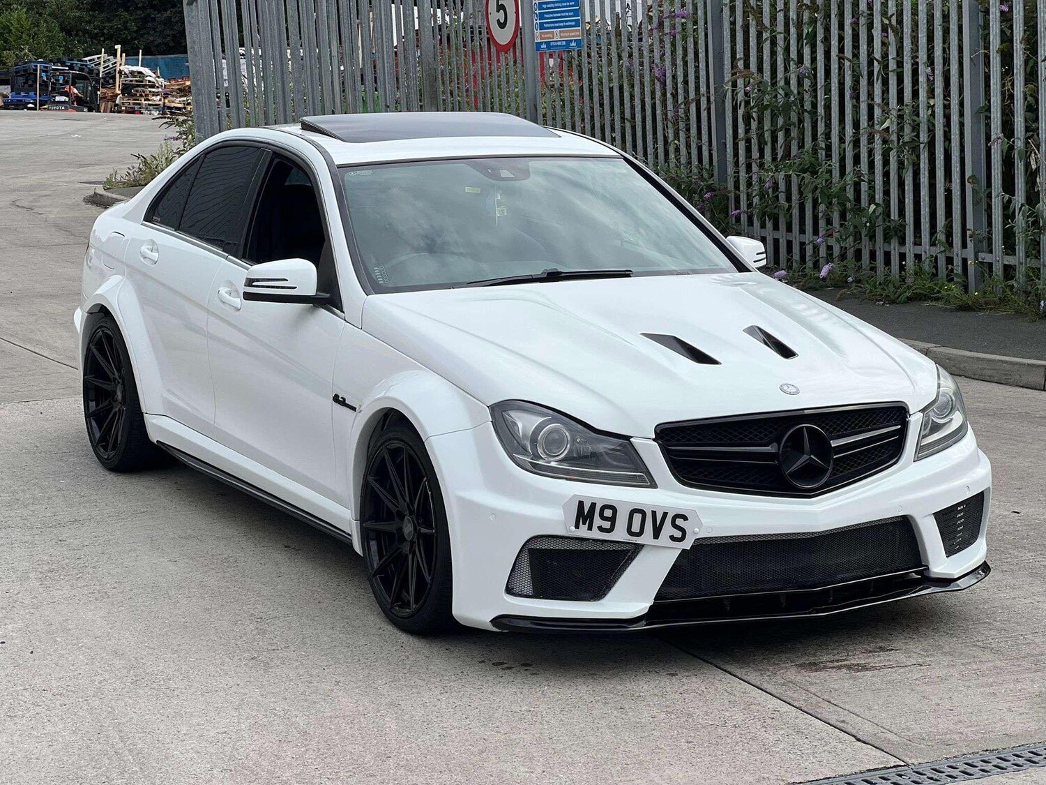 Used Mercedes-Benz C Class 2013 for sale - 76645595: Photo 10