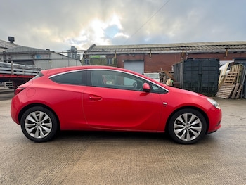 Used Vauxhall Astra GTC 2015 for sale - 77015751: Photo