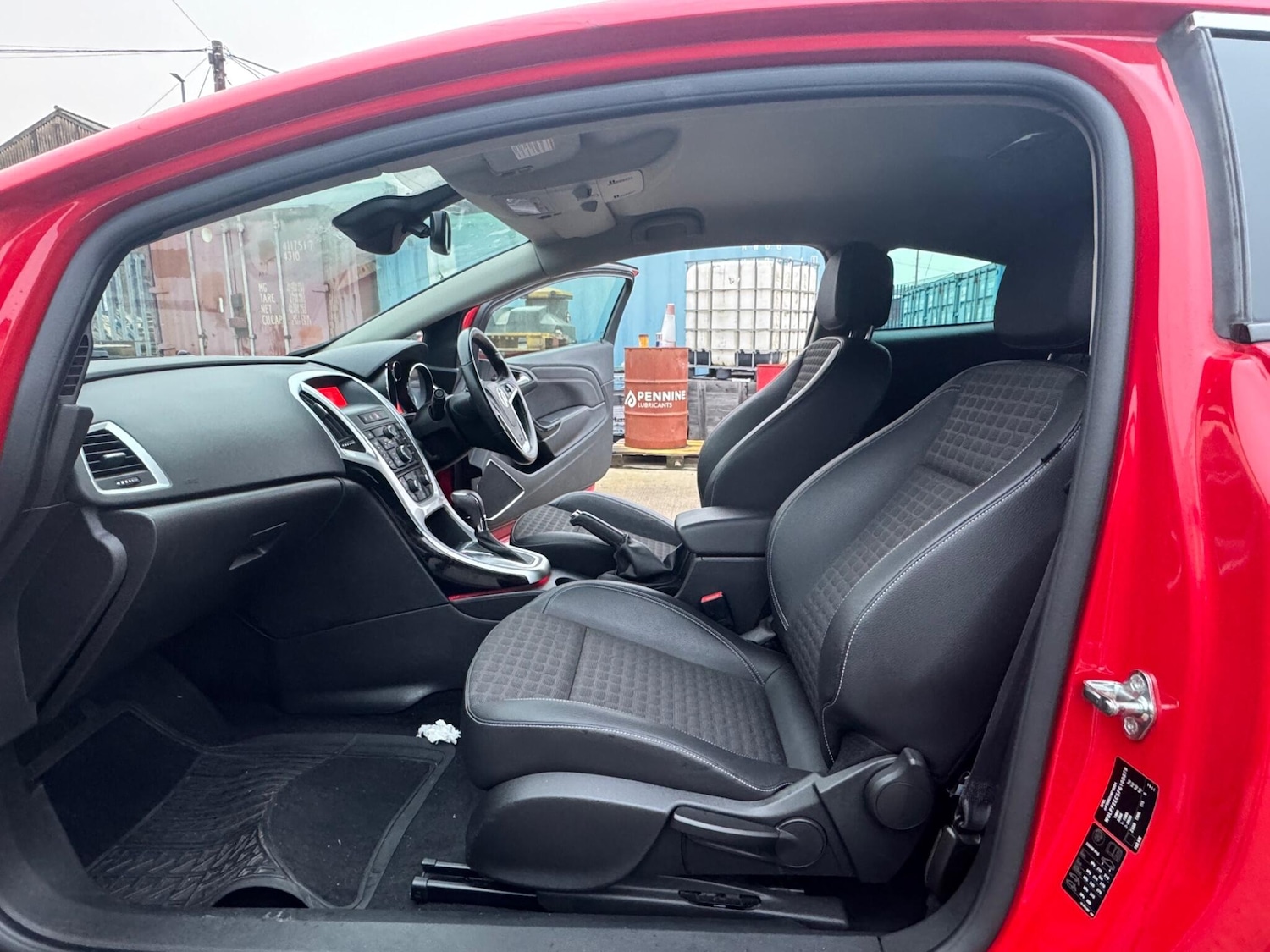 Used Vauxhall Astra GTC 2015 for sale - 77015751: Photo 23