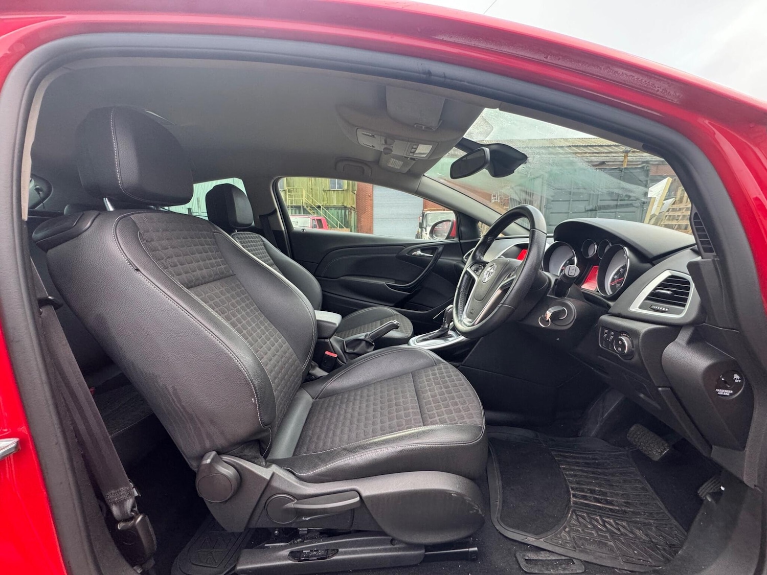 Used Vauxhall Astra GTC 2015 for sale - 77015751: Photo 9