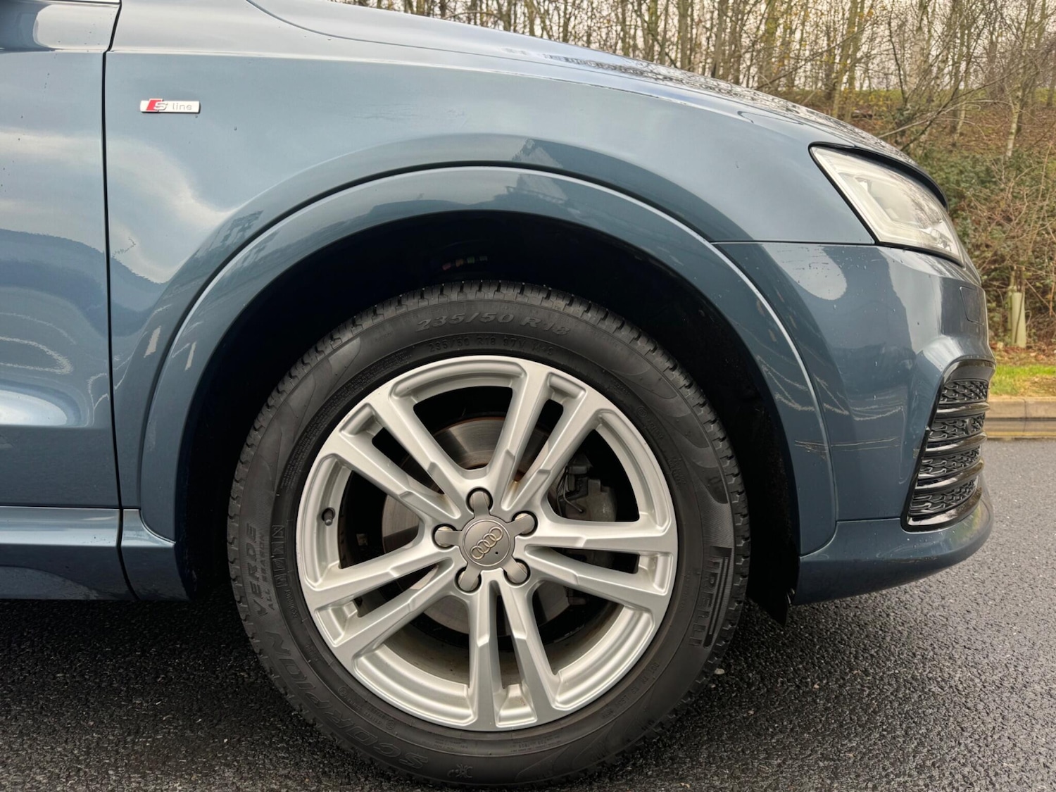 Used Audi Q3 2015 for sale - 77238159: Photo 40